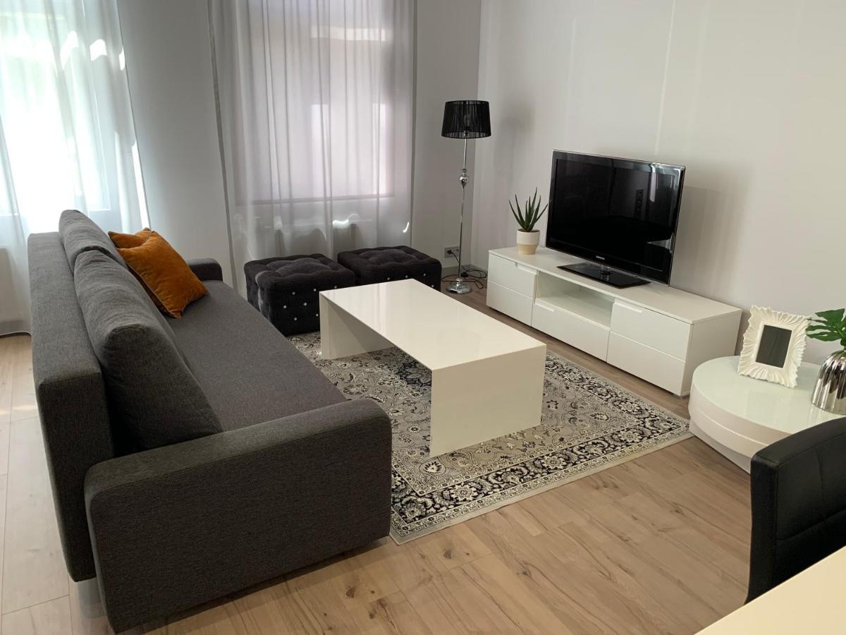 Zair Fireplace Apartments Tallinn Exterior photo
